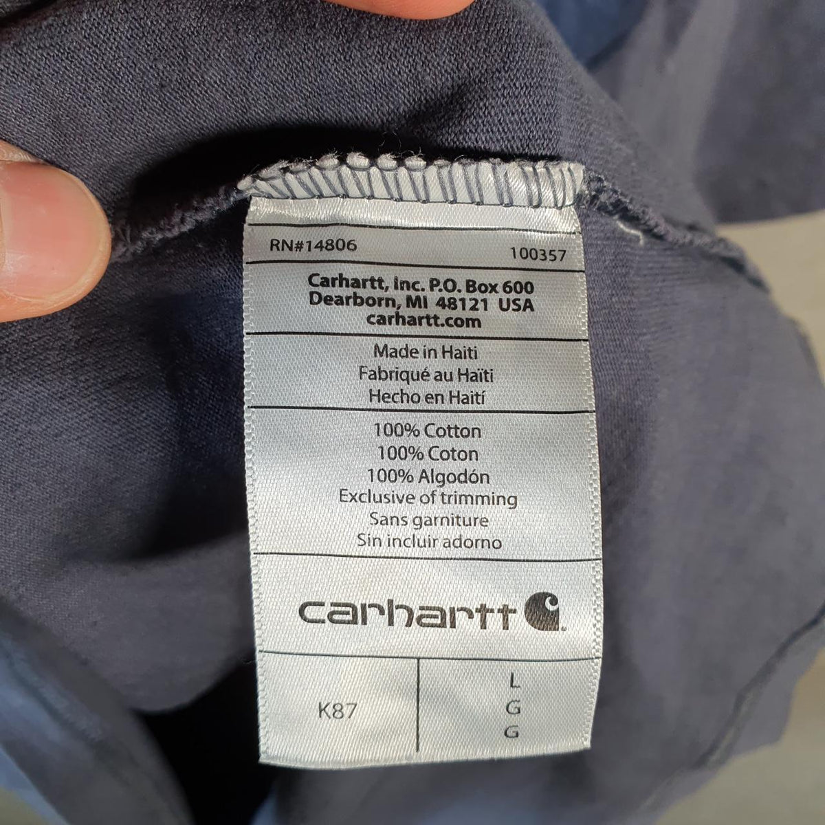 Vintage Carhartt Pocket T Shirt Men’s Large Navy Blue Workwear Chore Utility Original Fit