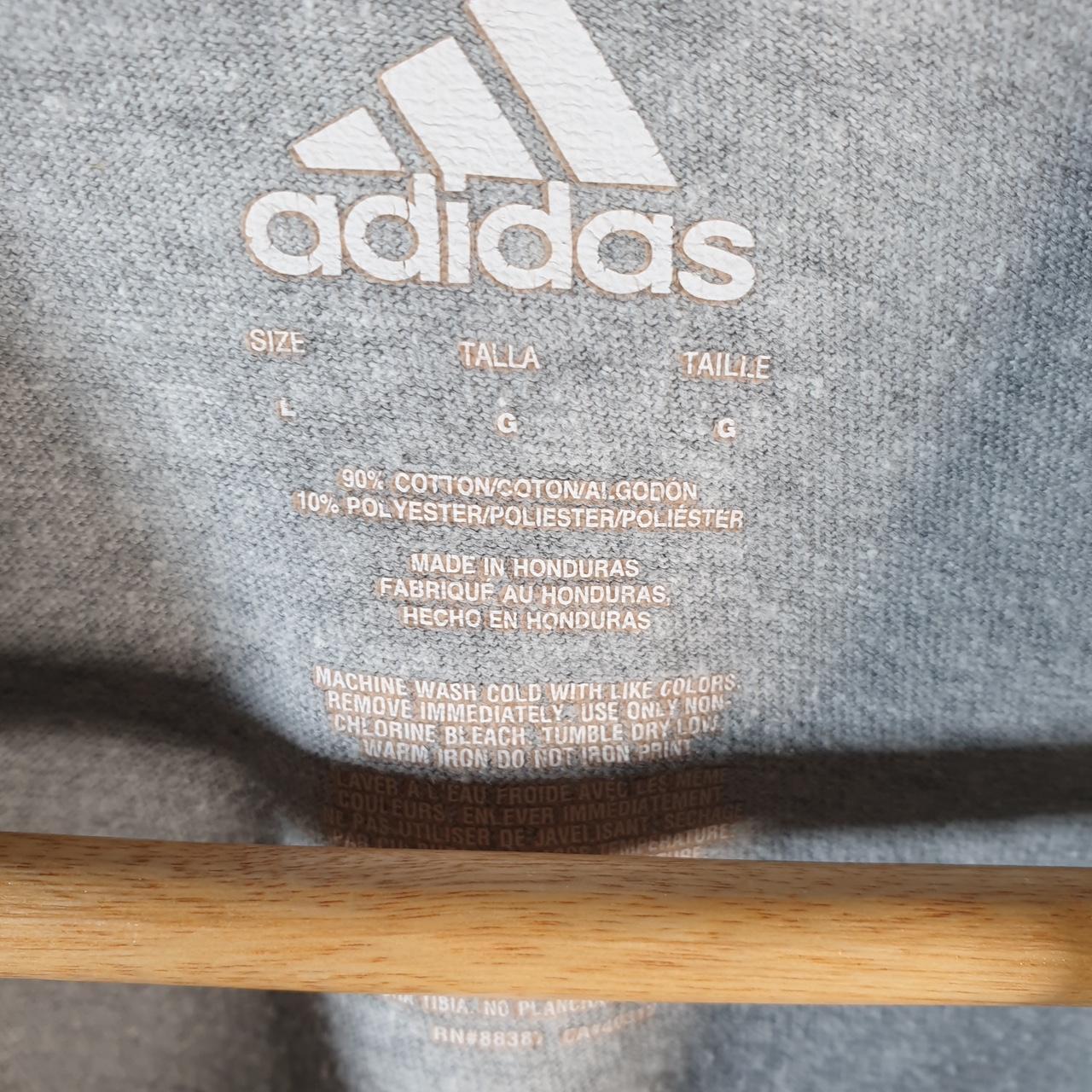 Vintage Adidas Spellout T Shirt Men’s Large Grey Three Stripes Logo Athletic