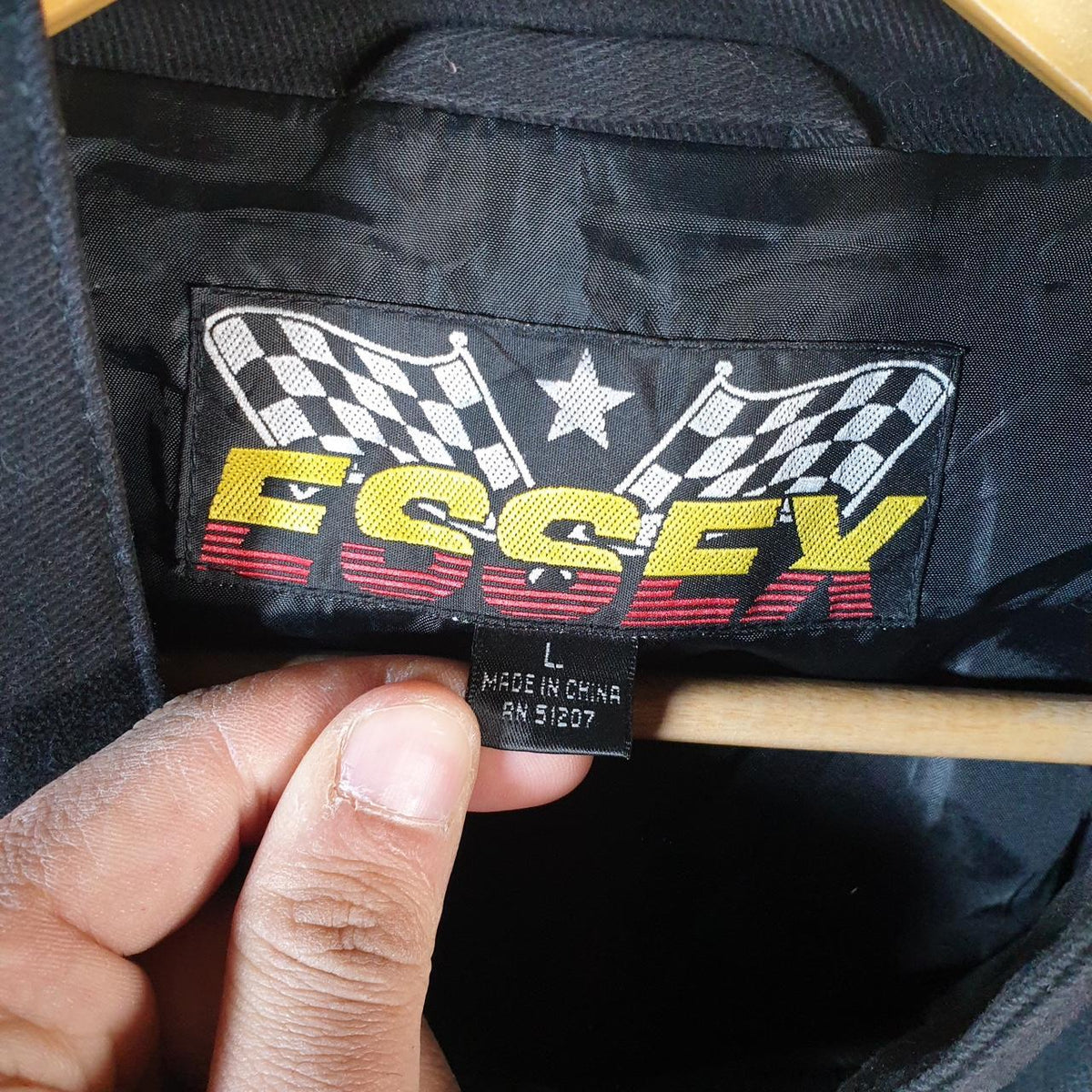 Vintage Nascar Dodge Motorsports Bomber Jacket Men’s Large Black Motorcyle Biker USA Big Fish Vintage