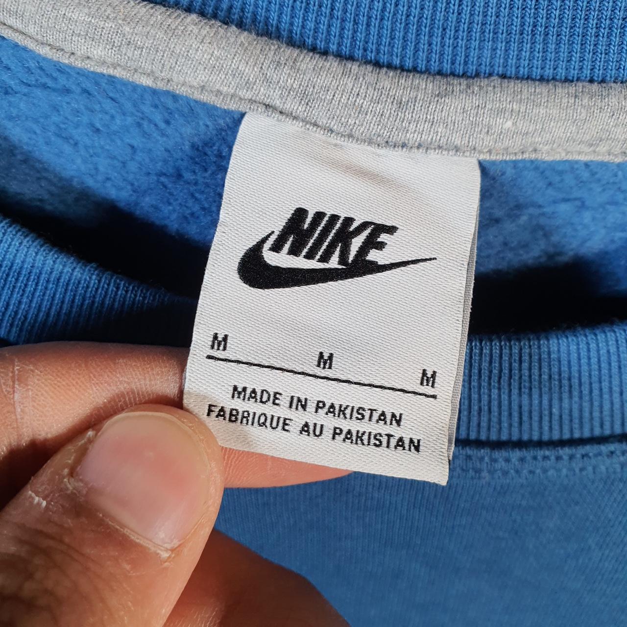 Vintage Nike Club Embroidered Sweatshirt Men’s Medium Blue Swoosh Y2K Pullover Logo