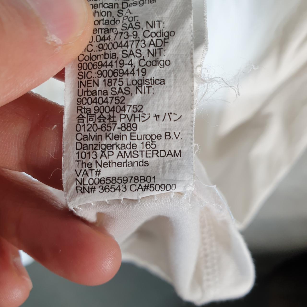 Vintage Calvin Klein Spellout Blank T Shirt Men’s Medium White Casual Sports