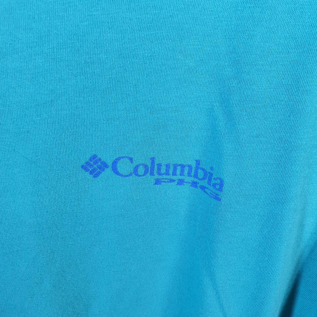 Vintage Columbia Perfomance Hunting Gear USA Flag T Shirt Men’s Large Blue Athletic