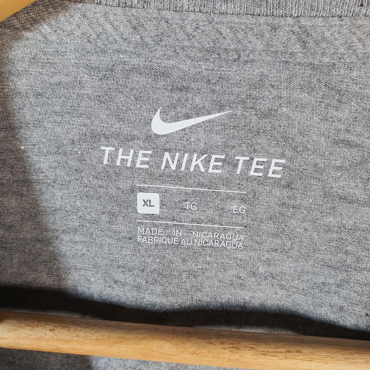 Vintage Nike MLB New York Yankees Spellout T Shirt Men’s XL Grey Swoosh Athletic