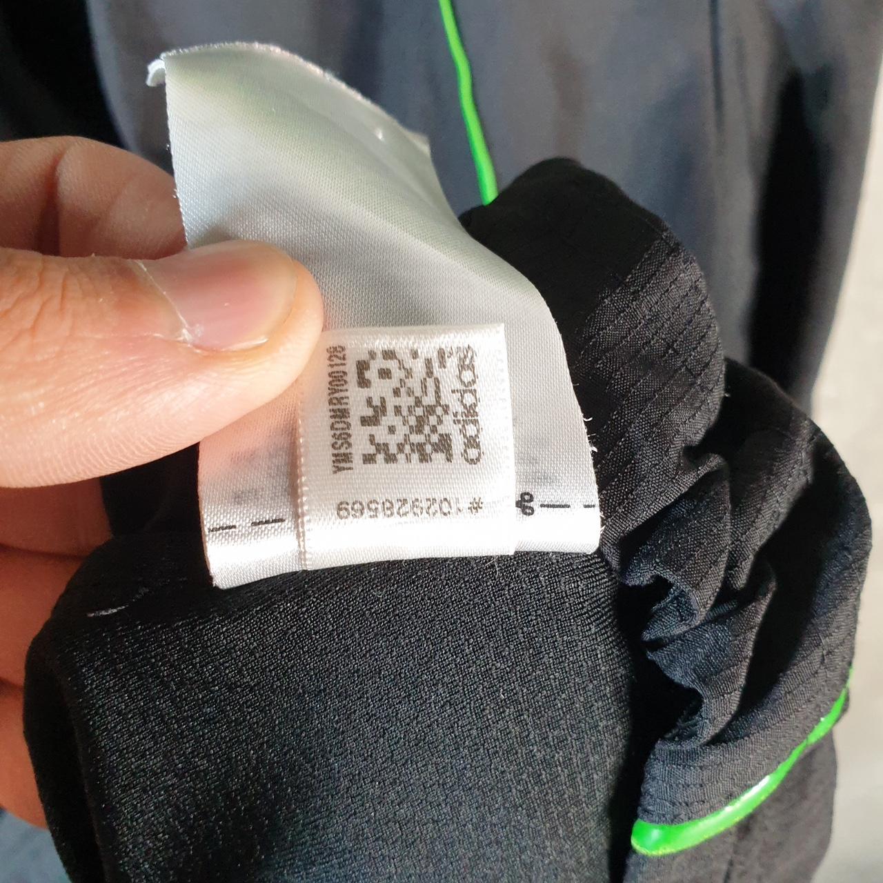 Vintage Adidas Barricade Windbreaker Track Jacket Mens Large Black USA Three Stripes Full Zip