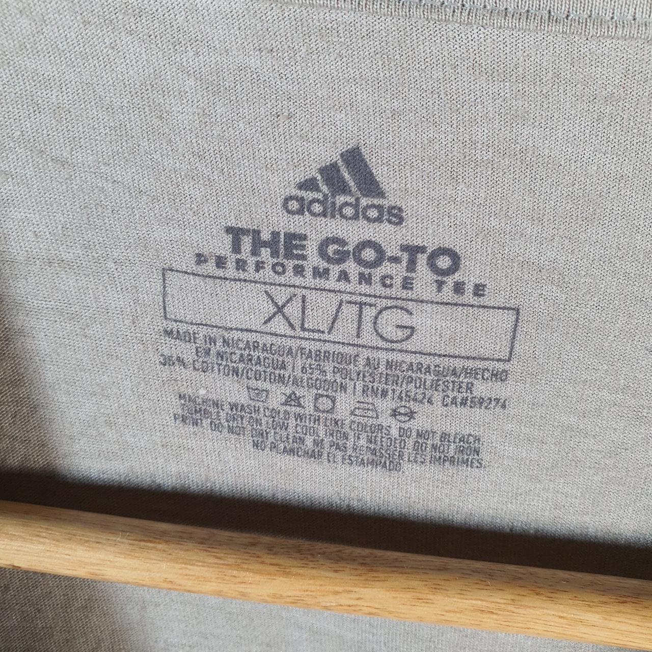 Vintage Adidas Go Tee Performance T Shirt Shirt Men’s XL Brown Three Stripes Logo Athletic