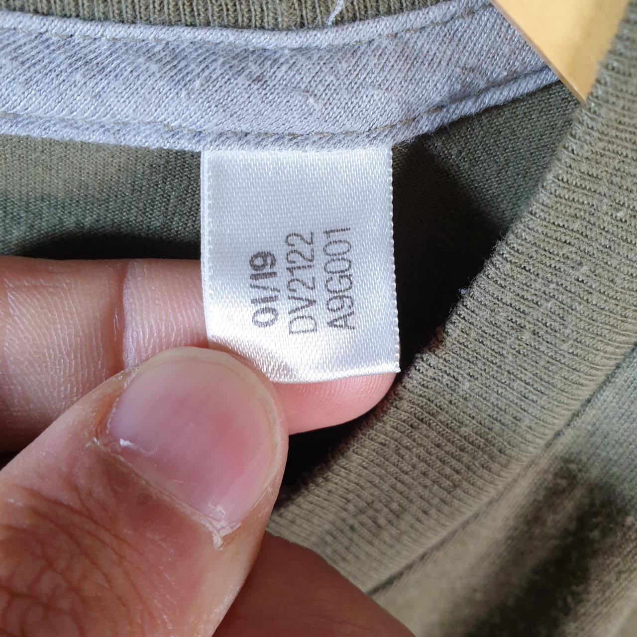 Vintage Adidas Go Tee Performance T Shirt Shirt Men’s XL Khaki Green Three Stripes Logo Athletic