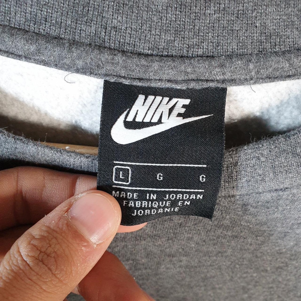 Vintage Nike Club Embroidered Sweatshirt Mens Large Grey Y2K Pullover Logo