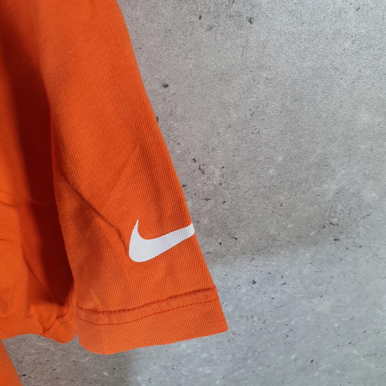 Vintage Nike Club Spellout T Shirt Men’s Large Orange Logo Swoosh Athletic