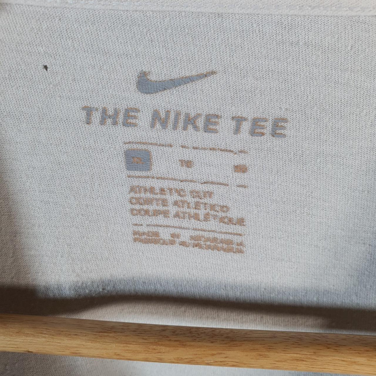 Vintage Nike Football Spellout T Shirt Shirt Men’s XL White Logo Swoosh Athletic