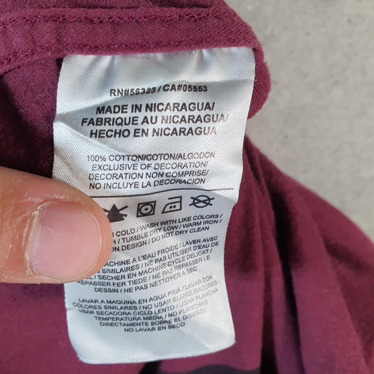 Vintage Nike Spellout T Shirt Men’s XL Burgundy Red Printed Single Swoosh Logo Athletic Big Fish Vintage