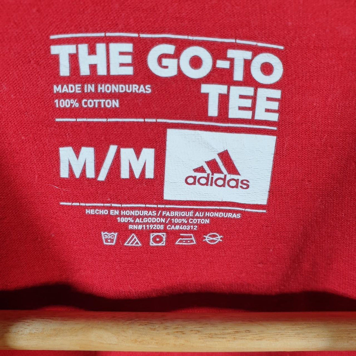 Vintage Adidas Go To Tee T Shirt Mens Medium Red Three Stripes Logo Athletic