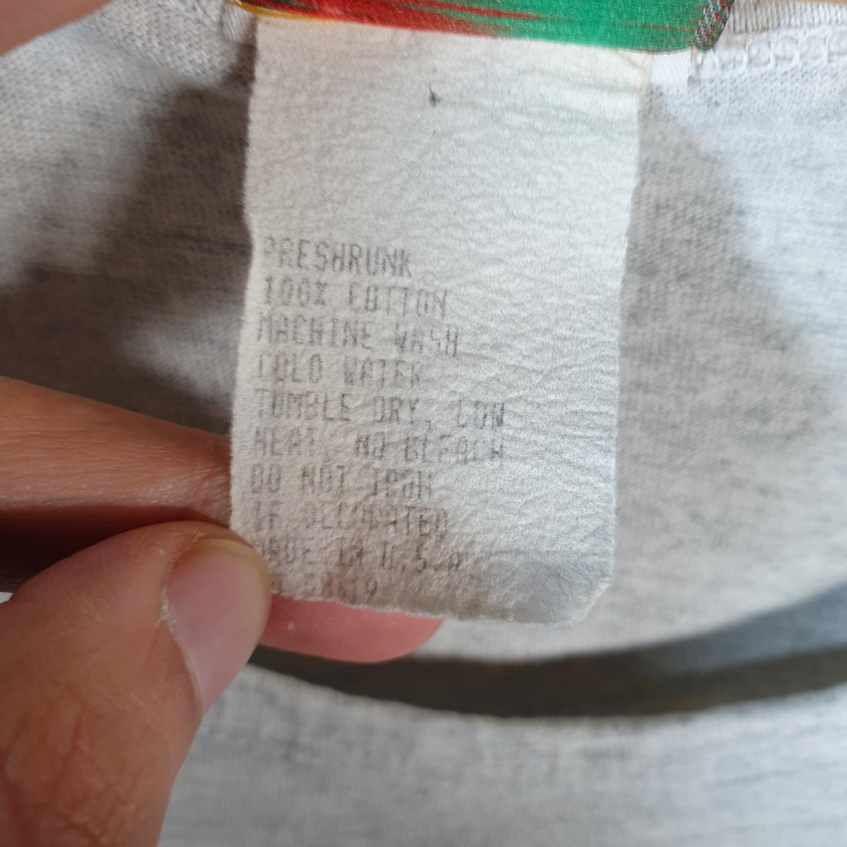 Vintage Tutto Posto Italy Italian 90s USA Single Stitch Vest Men’s Large Grey