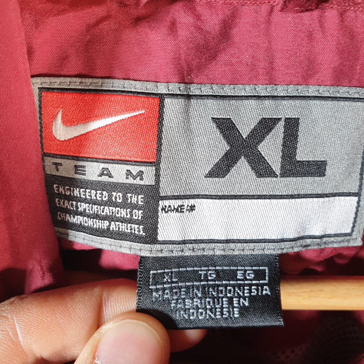 Vintage Nike Team Windbreaker Track Jacket Mens XL Burgundy Red USA Swoosh Full Zip