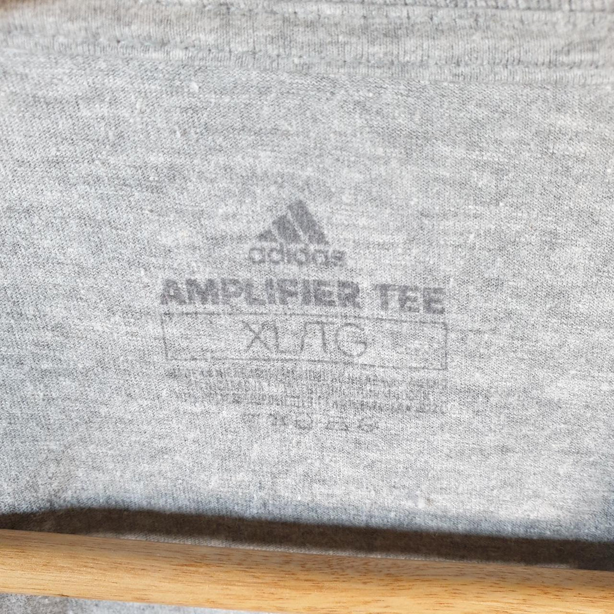 Vintage Adidas Amplifier T Shirt Men’s XL Grey Three Stripes Logo Athletic