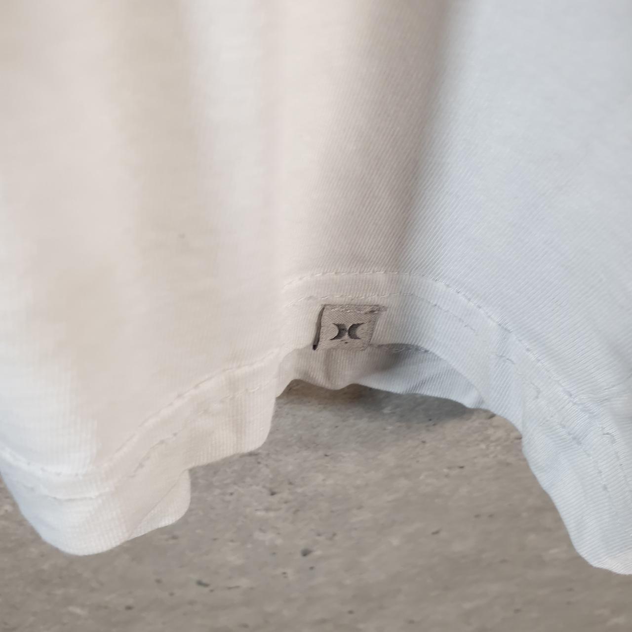 Vintage Hurley Graphic T Shirt Men’s Large White Casual Sports Logo Athletic