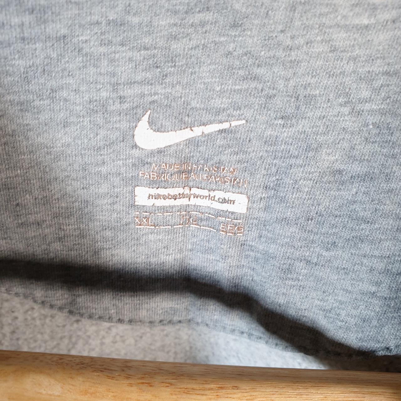 Vintage Nike Club Embroidered Sweatshirt Men’s 2XL Grey Swoosh Y2K Pullover Logo