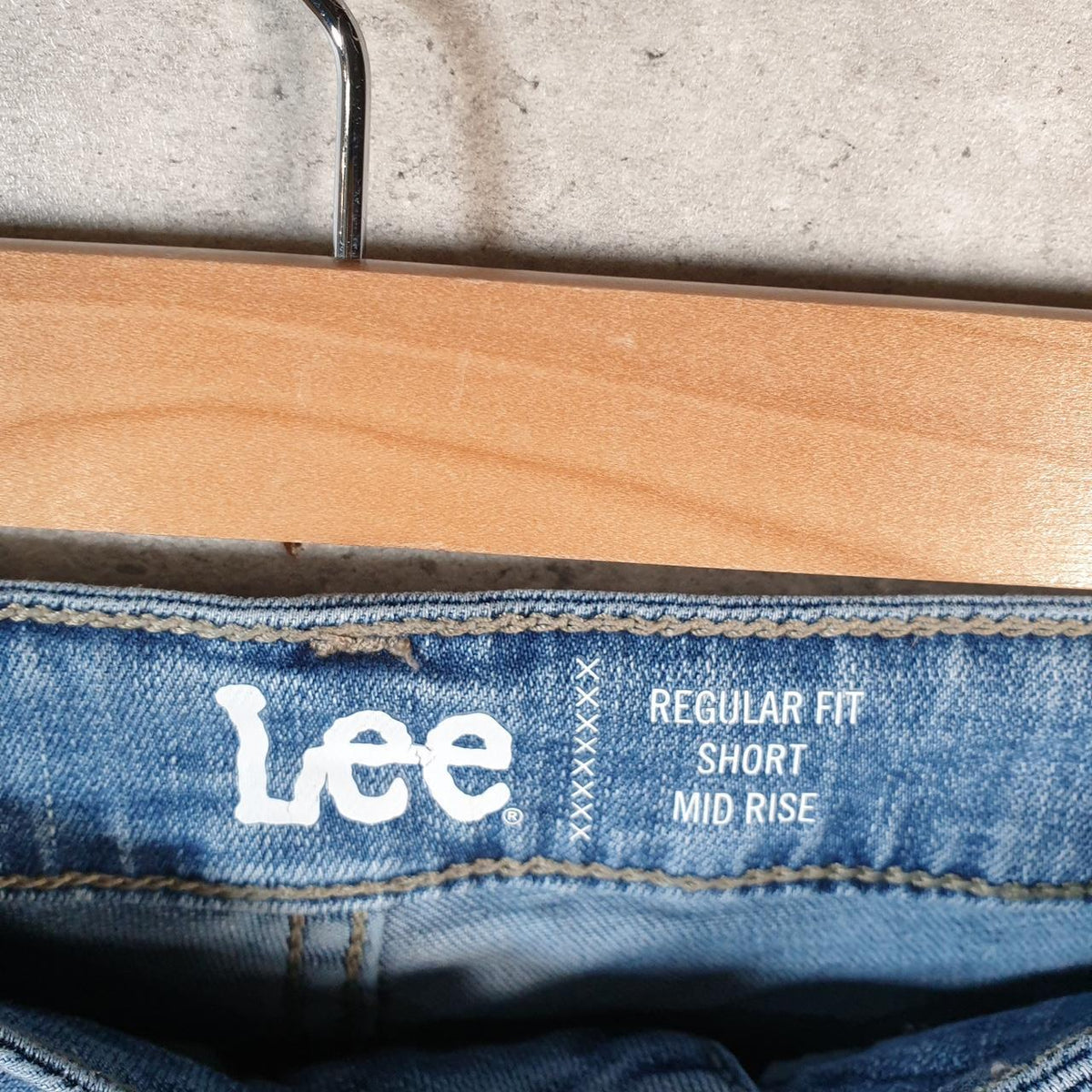 Vintage Lee Baggy Shorts Jorts Cargo Womens W32 Blue Relaxed Denim