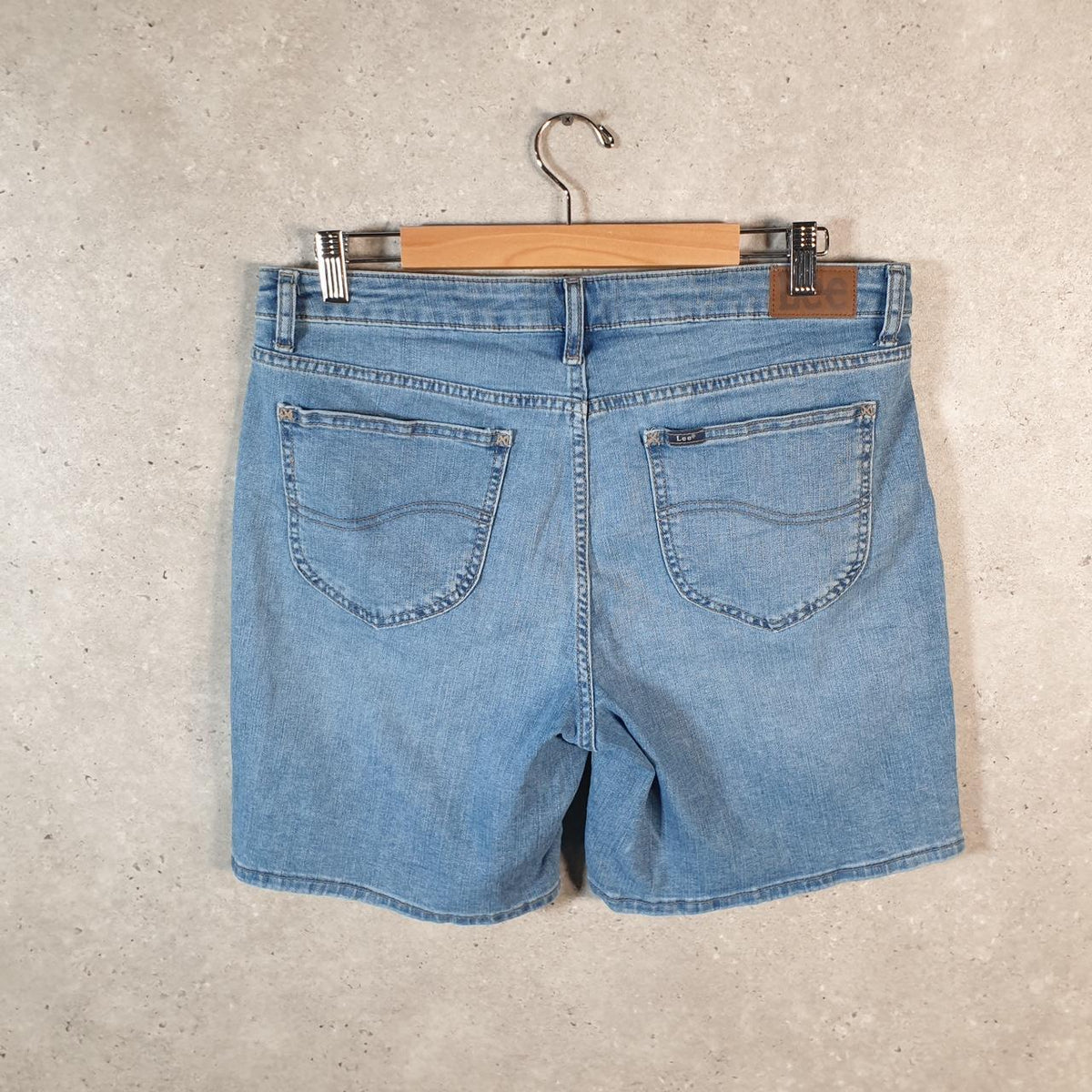 Vintage Lee Baggy Shorts Jorts Cargo Womens W34 Blue Relaxed Denim