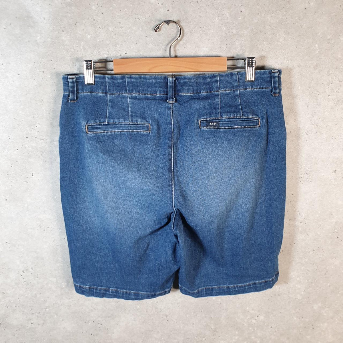 Vintage Lee Baggy Shorts Jorts Cargo Womens W34 Blue Relaxed Denim