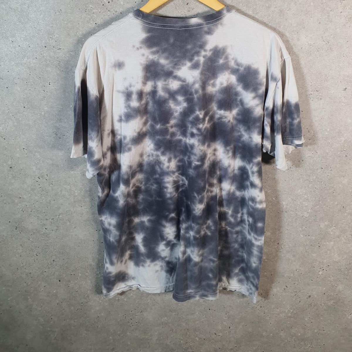 Vintage Disney Land Mickey Mouse Hanes T Shirt Shirt Men’s Medium Grey Tie Dye Graphic Cartoon C9740