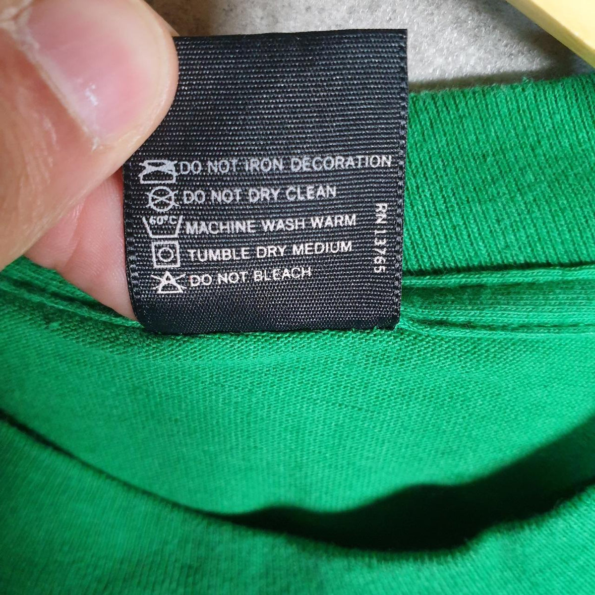 Vintage Screen Stars Giano We’ve got it 90s USA Single Stitch T Shirt Men’s XS Green C9437