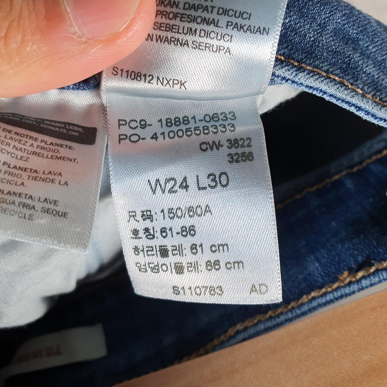 Vintage Levi’s Cut Short Baggy Shorts Jorts Cargo Womens W24 Blue Relaxed Denim A4570