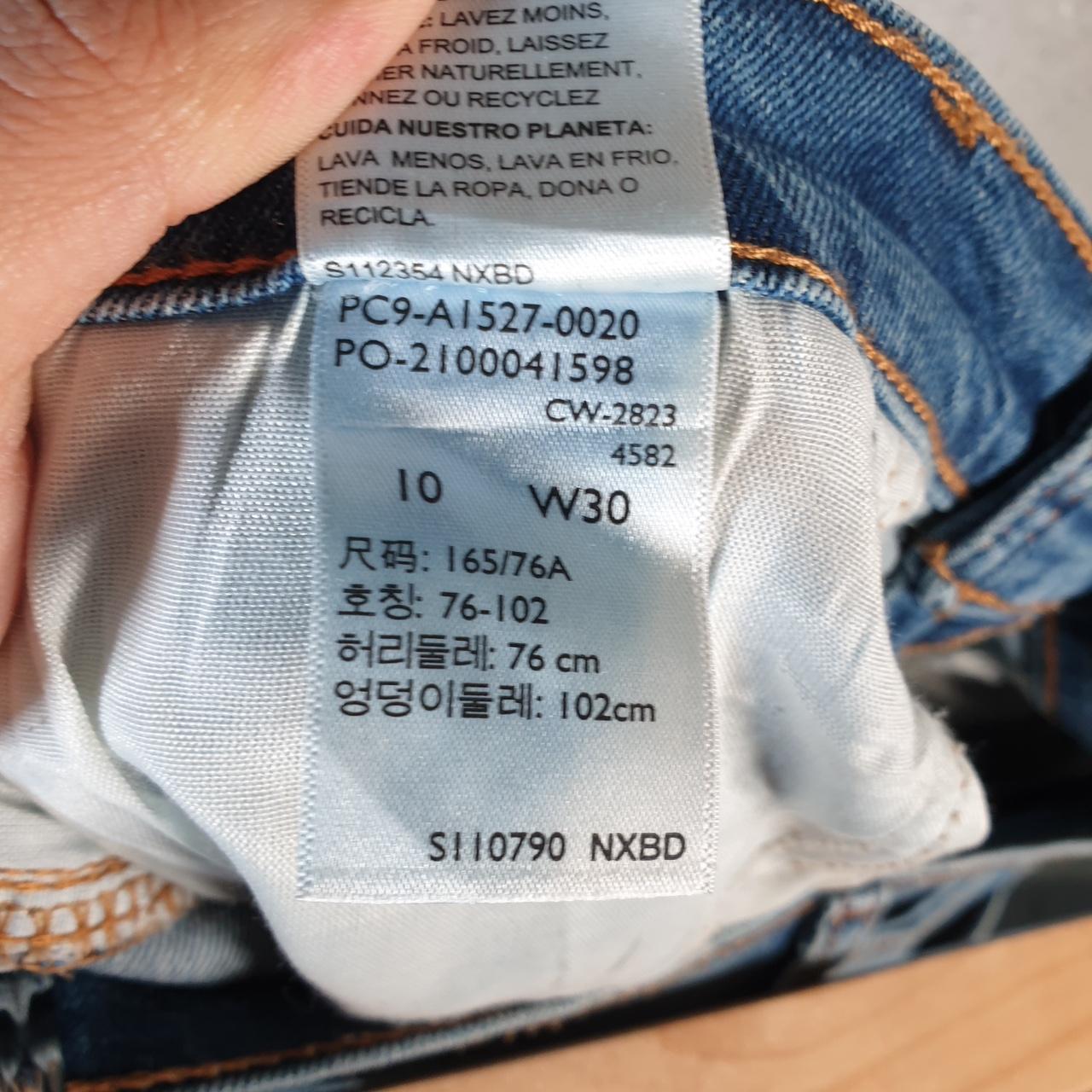 Vintage Levi’s Cut Off Baggy Shorts Jorts Cargo Womens W30 Blue Relaxed Denim