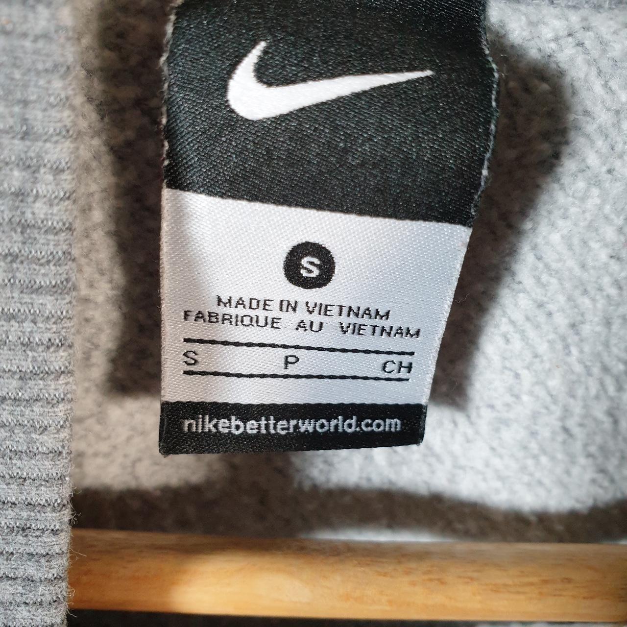 Vintage Nike 1/4 Zip Embroidered Sweatshirt Men’s Small Grey Swoosh Y2K Pullover