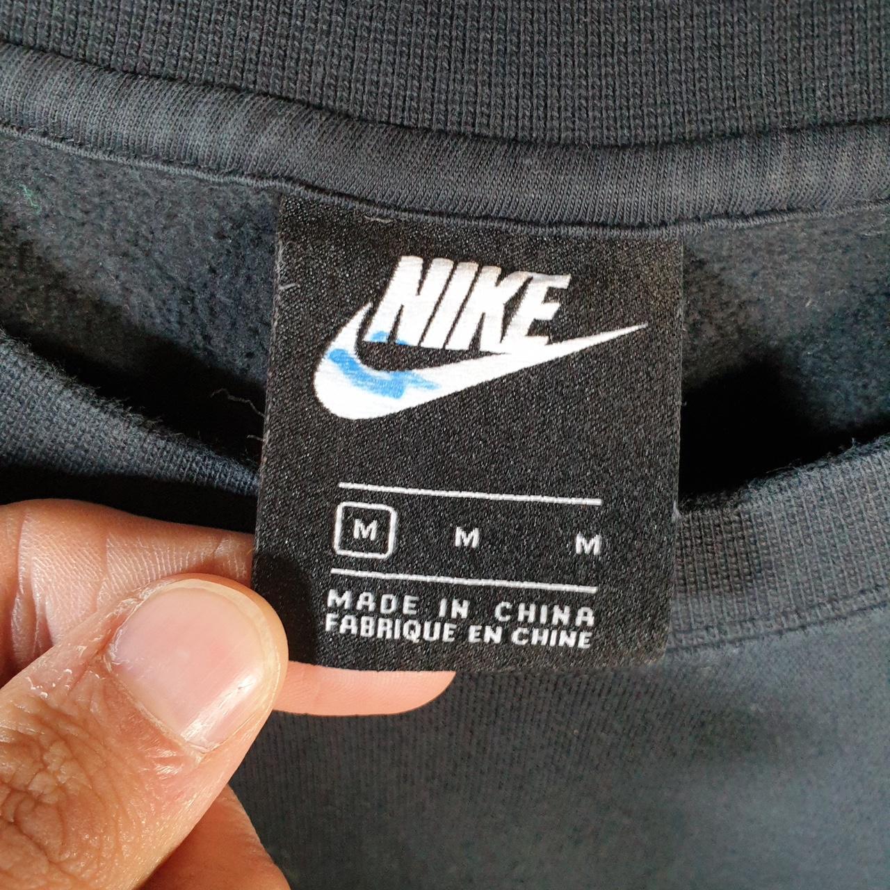 Vintage Nike Club Embroidered Sweatshirt Men’s Medium Black Swoosh Y2K Pullover