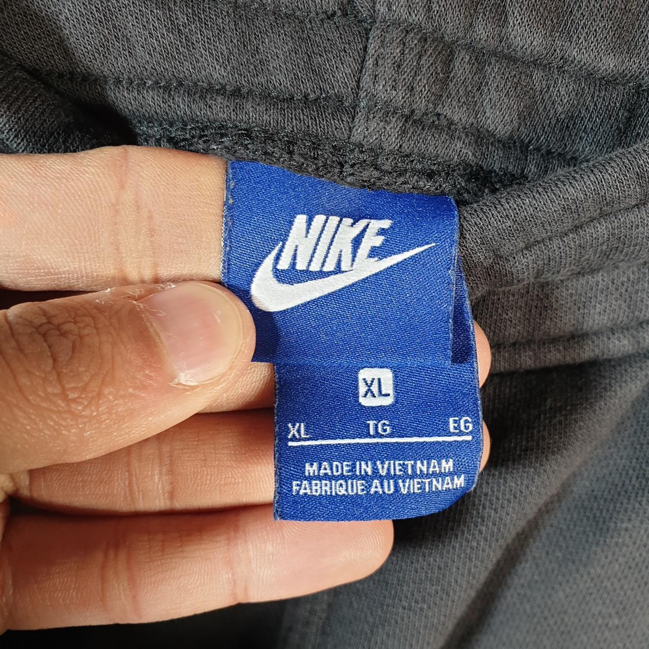 Vintage Nike Sweatpant Joggers Mens XL Black Embroidered Swoosh Sports Tracksuit - Big Fish Vintage