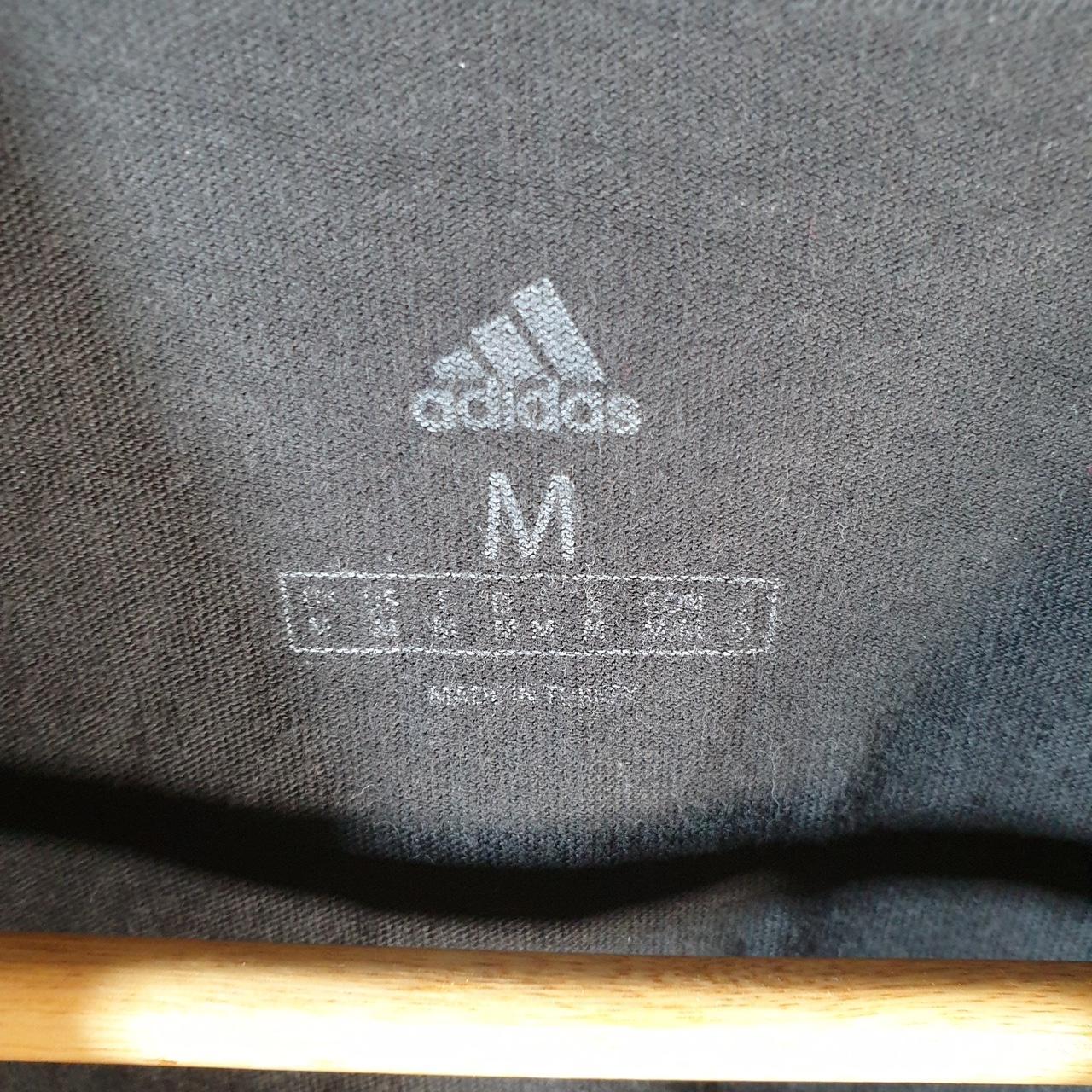 Vintage Adidas Soccer T Shirt Shirt Men’s Medium Black Three Stripes Logo Athletic C9936