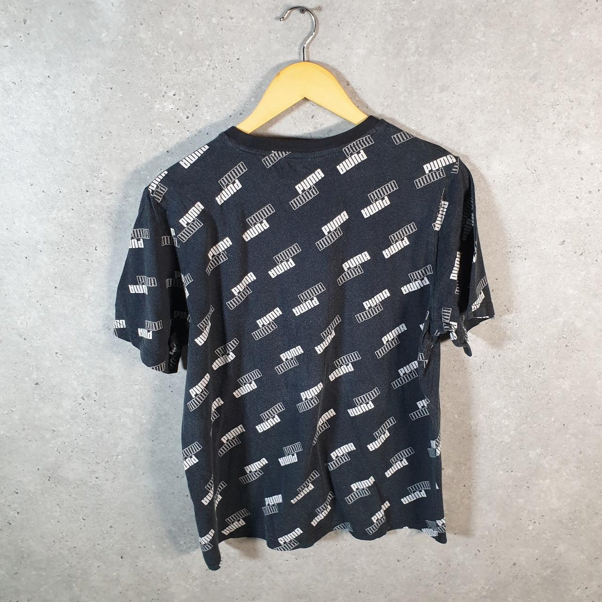 Vintage Puma All Over Print AOP T Shirt Mens Large Black Sports Logo Athletic