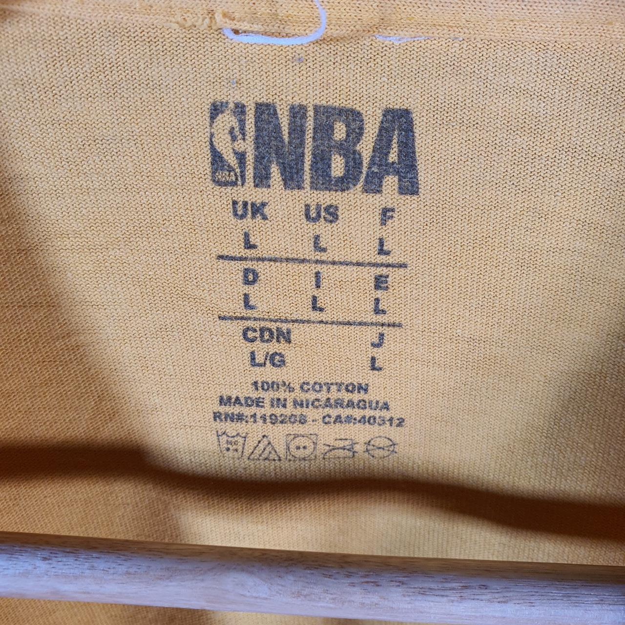 Vintage NBA Golden State Warriors Steph Curry T Shirt Men’s Large Yellow Logo Athletic