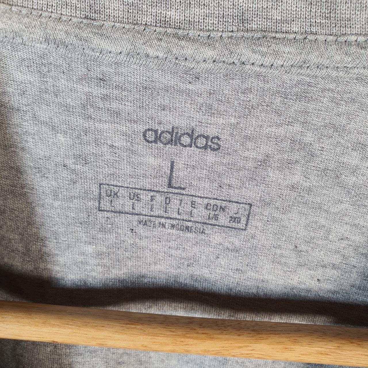 Vintage Adidas Spellout Retro T Shirt Men’s Large Grey Three Stripes Logo