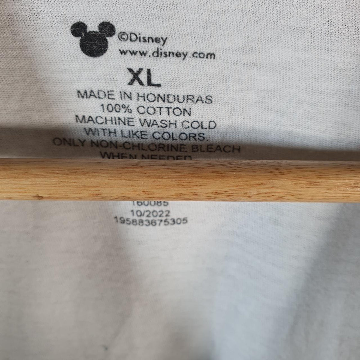 Vintage Disney Land Mickey Mouse T Shirt Shirt Men’s  XL White Graphic Cartoon C9859