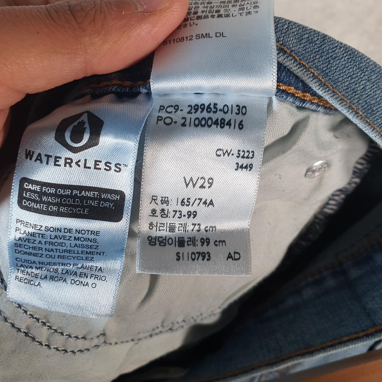 Vintage Levi’s Baggy Shorts Jorts Cargo Womens W29 Blue Relaxed Denim