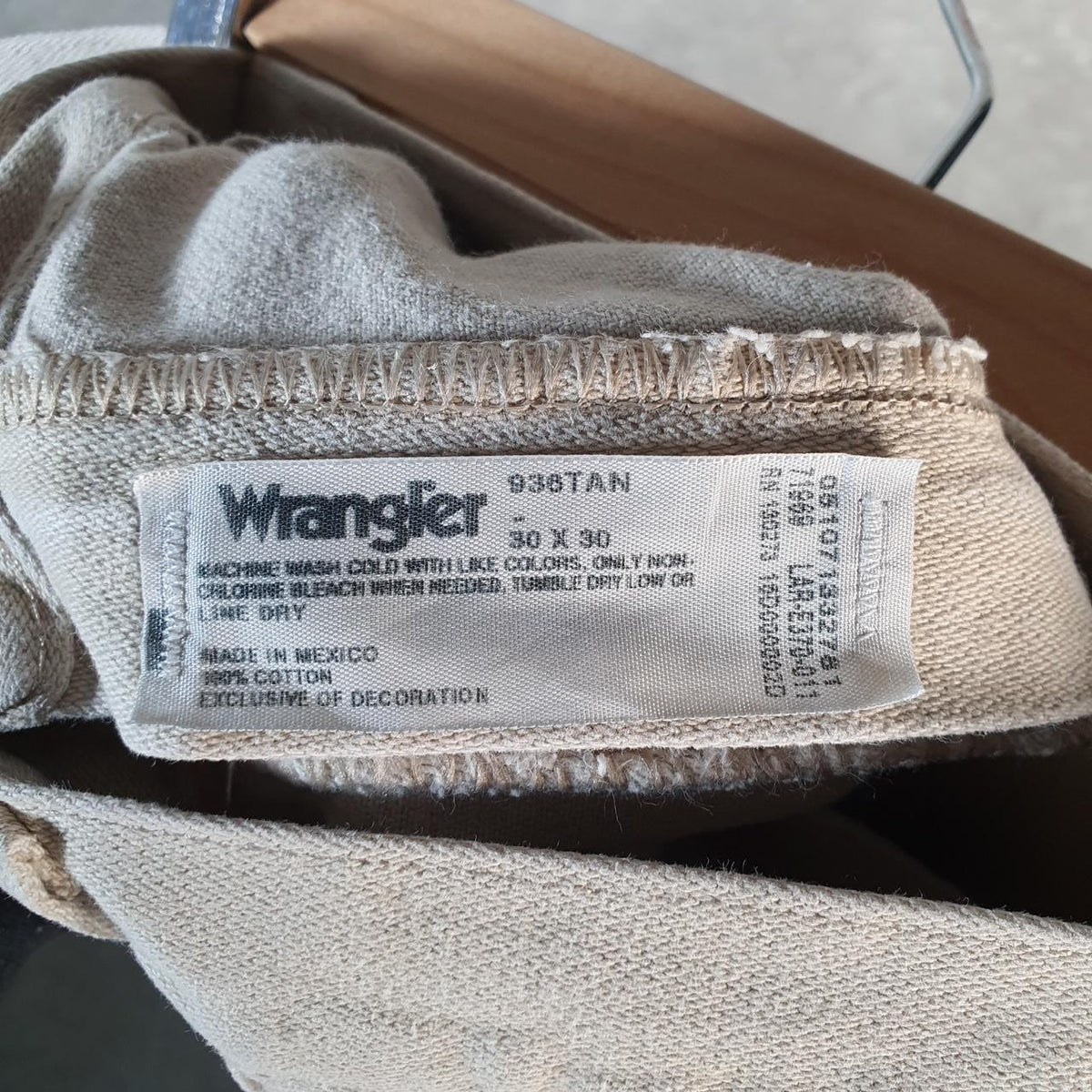 Vintage Wrangler Denim Shorts Jorts Cargo Men’s W30 Brown Relaxed Baggy Cotton