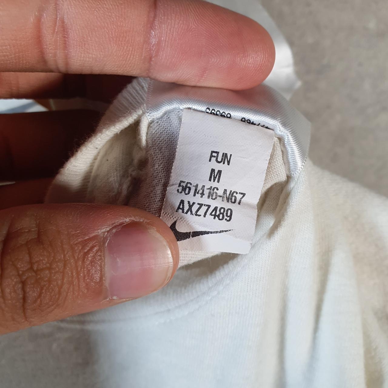 Vintage Nike Club Spellout T Shirt Men’s Medium White Logo Swoosh Athletic