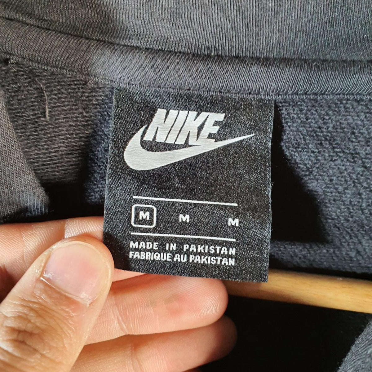 Vintage Nike Club Hoodie Womens Medium Black Long Swoosh Y2K Pullover Logo