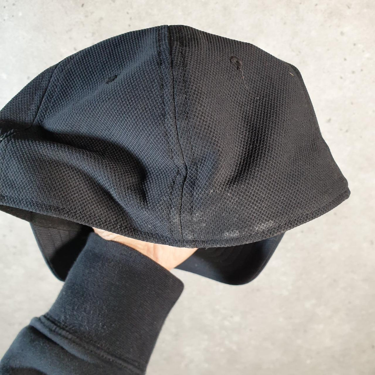 Vintage Under Armour Classic Fit Cap Men’s USA Spellout Athletic Sports Medium Black C8550