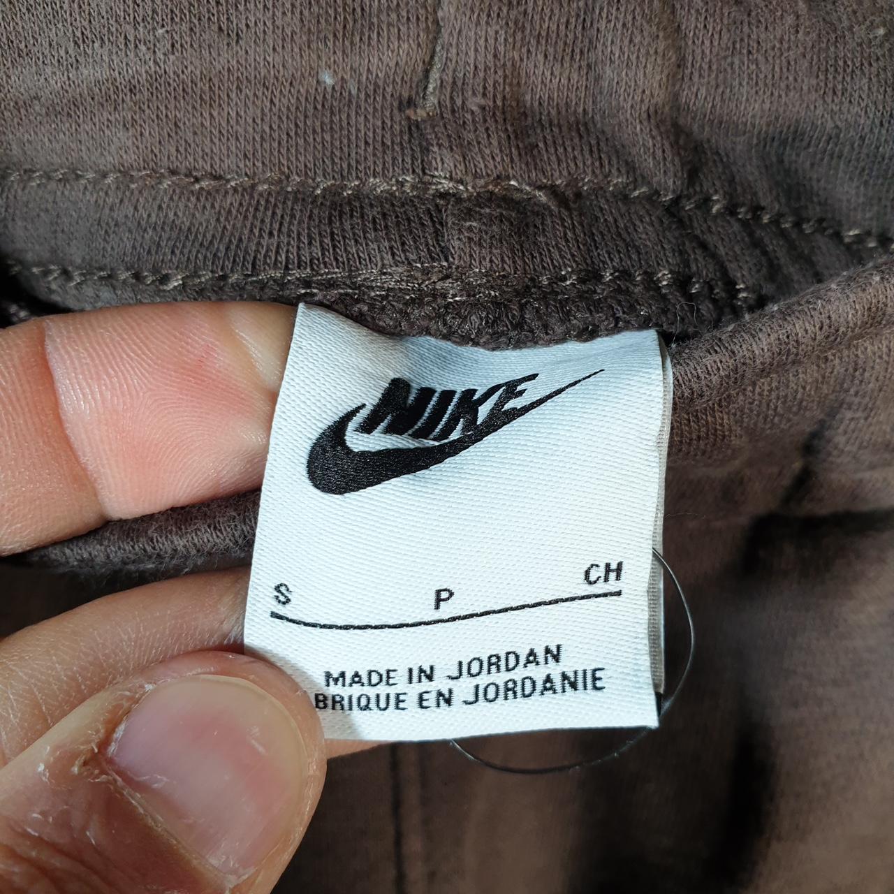 Vintage Nike Club Sweatpant Joggers Mens Small Brown Swoosh Sports Tracksuit Big Fish Vintage