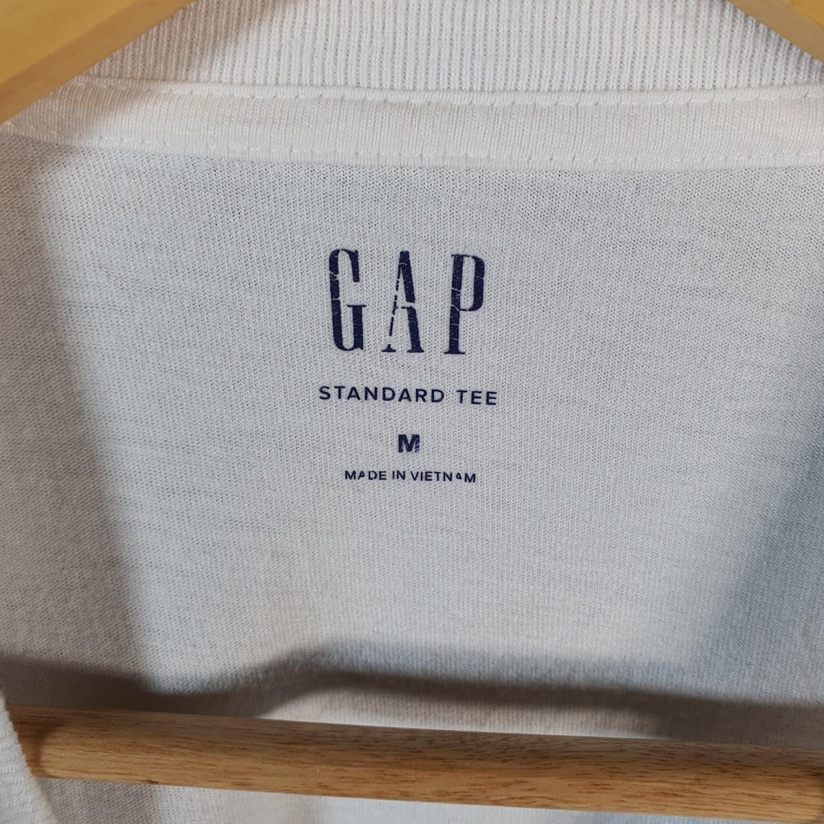 Vintage Gap T Shirt Men’s Medium White Standard Fit Casual Blank