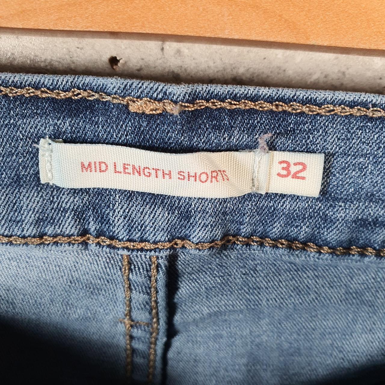 Vintage Levi’s Baggy Shorts Jorts Cargo Womens W32 Blue Relaxed Denim A4545