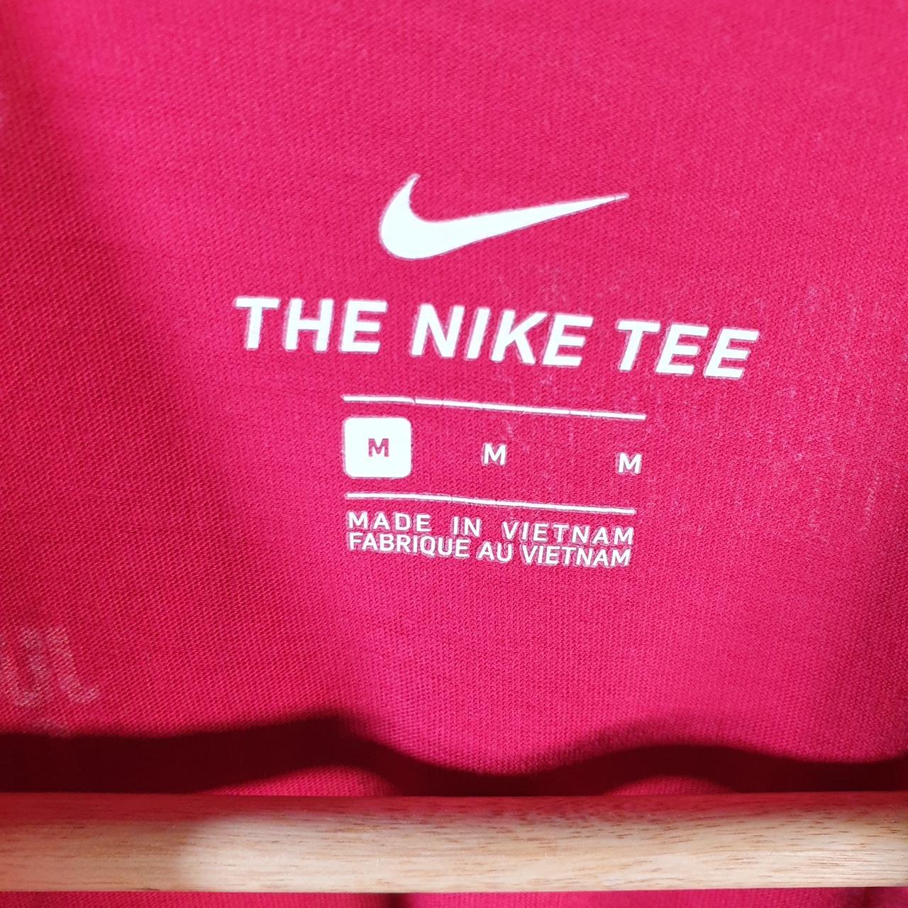 Vintage Nike Spellout T Shirt Men’s Medium Red All Over Print Logo Swoosh Athletic
