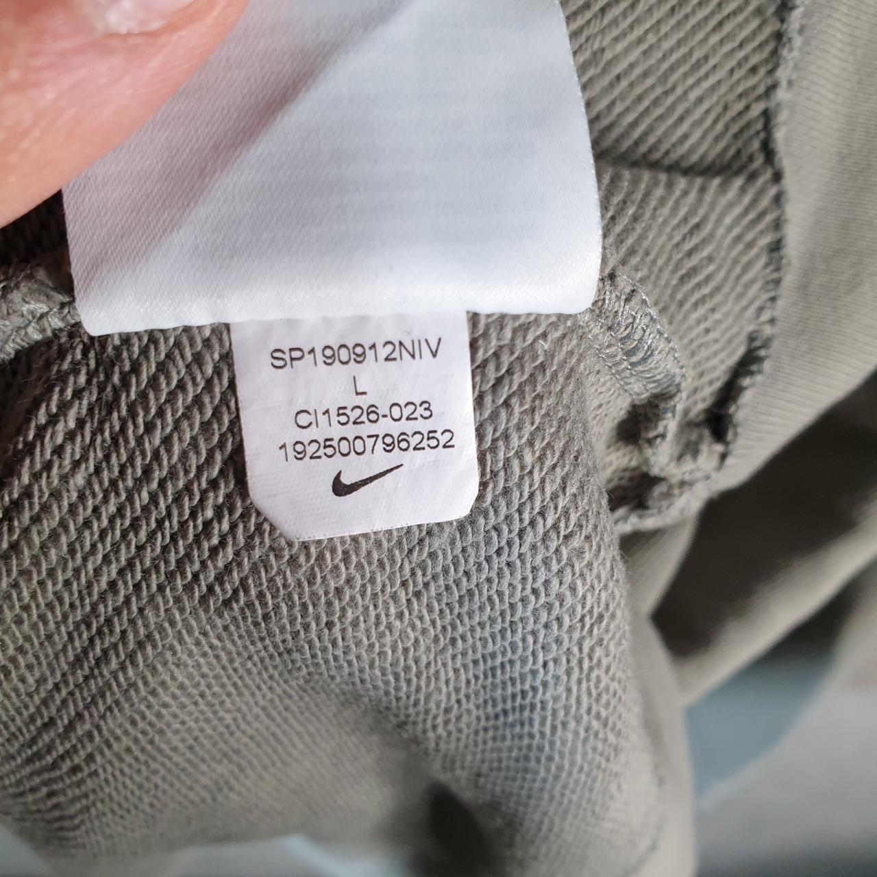 Vintage Nike Club Sweatshirt Mens Large Grey Swoosh Y2K Pullover Embroidered Logo