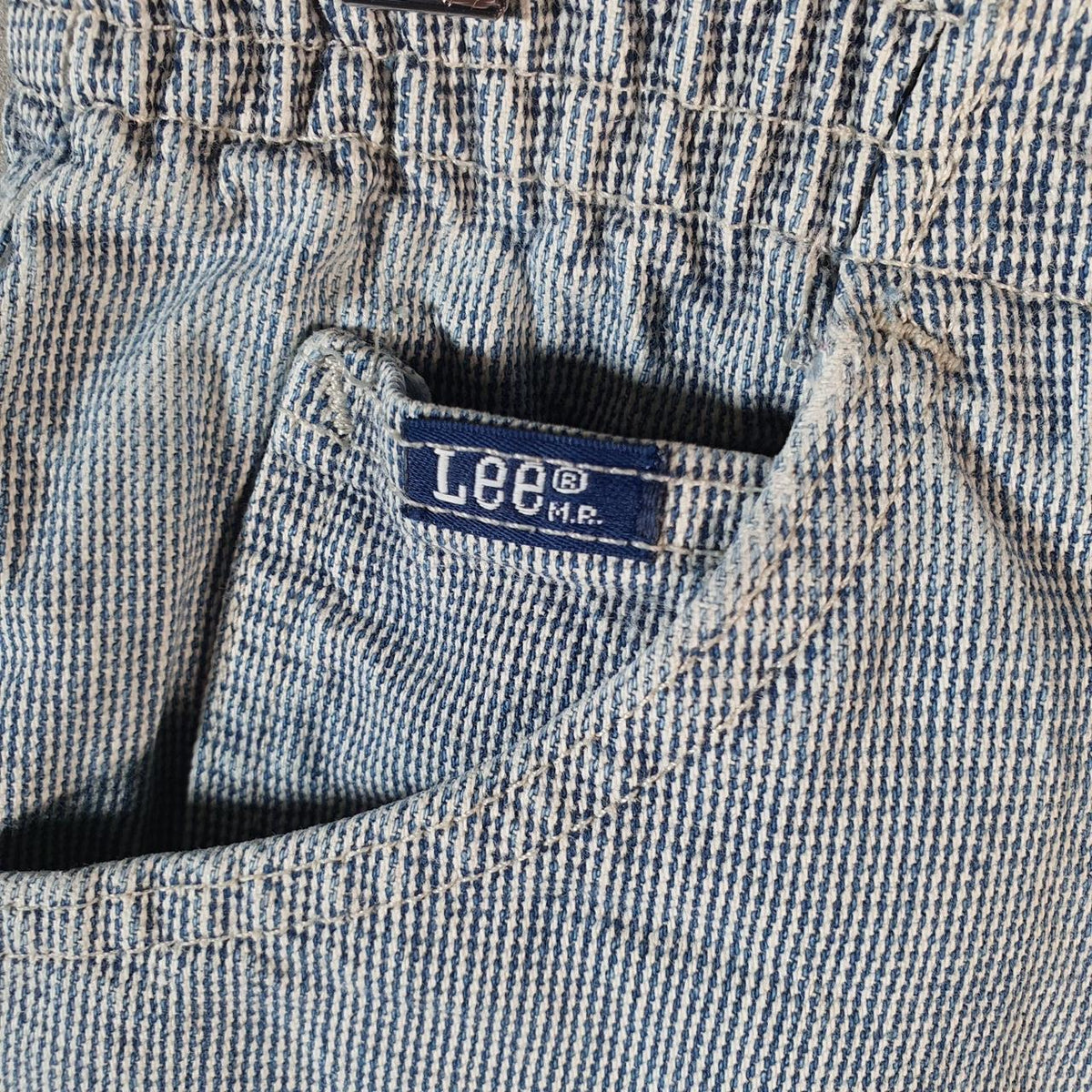 Vintage Lee Mid Rise Baggy Shorts Jorts Cargo Womens W32 Blue Relaxed Denim A4527