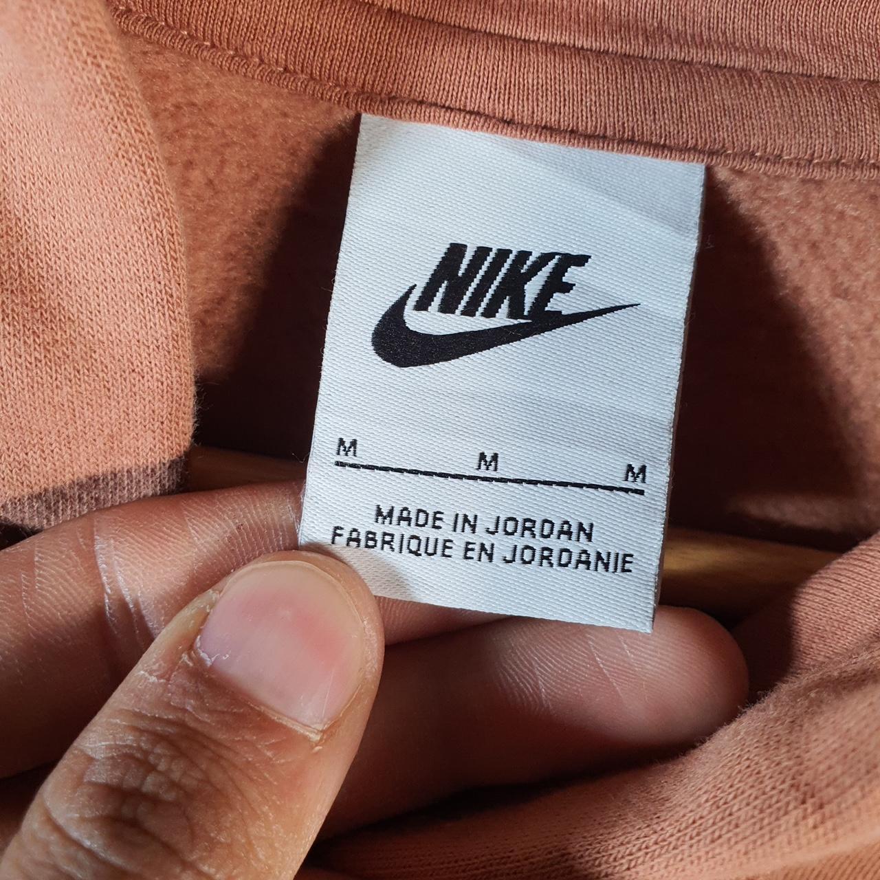 Vintage Nike Club Embroidered Hoodie Men’s Medium Swoosh Y2K Pullover Logo