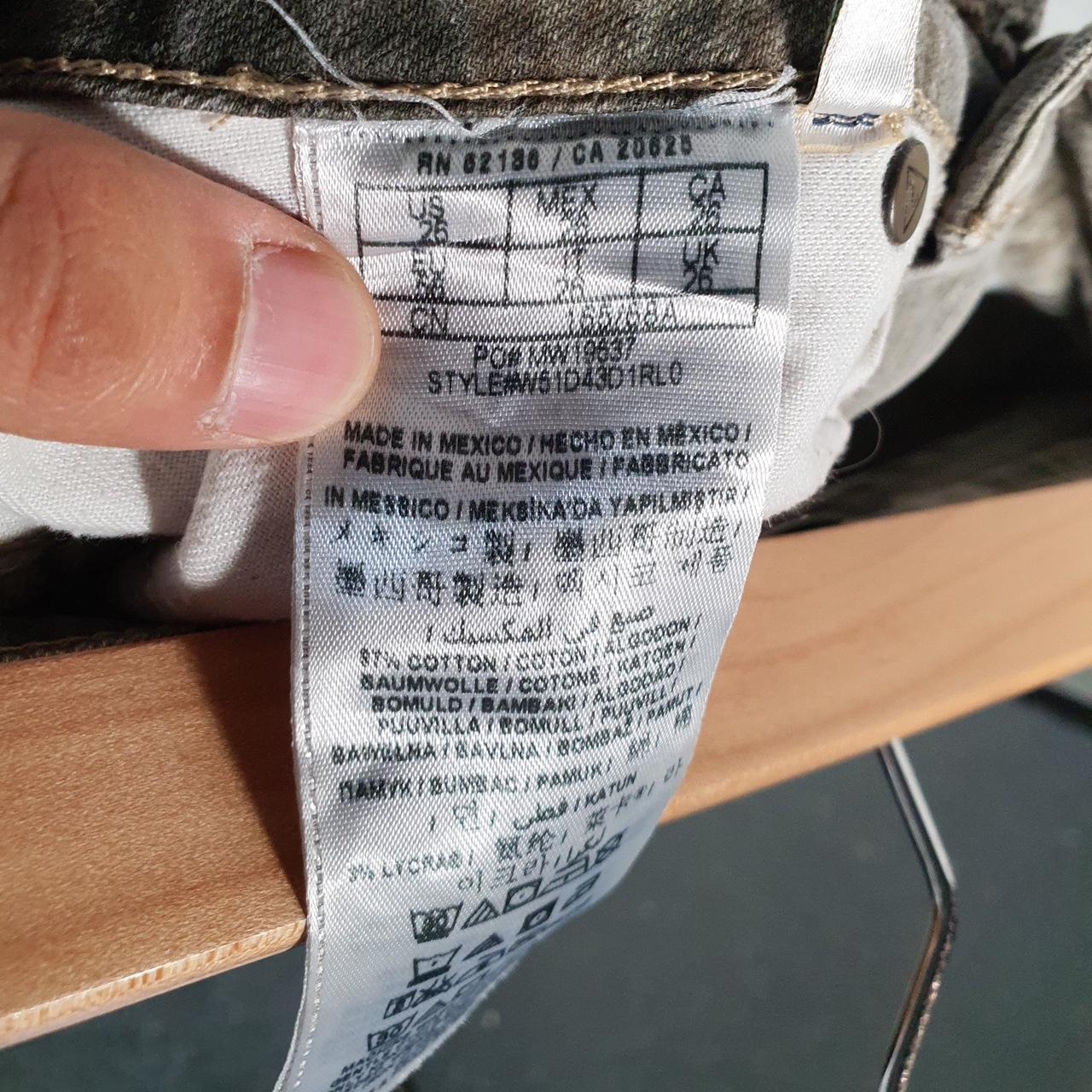 Vintage Guess Camouflage Shorts Jorts Cargo Womens W26 Brown Relaxed Denim