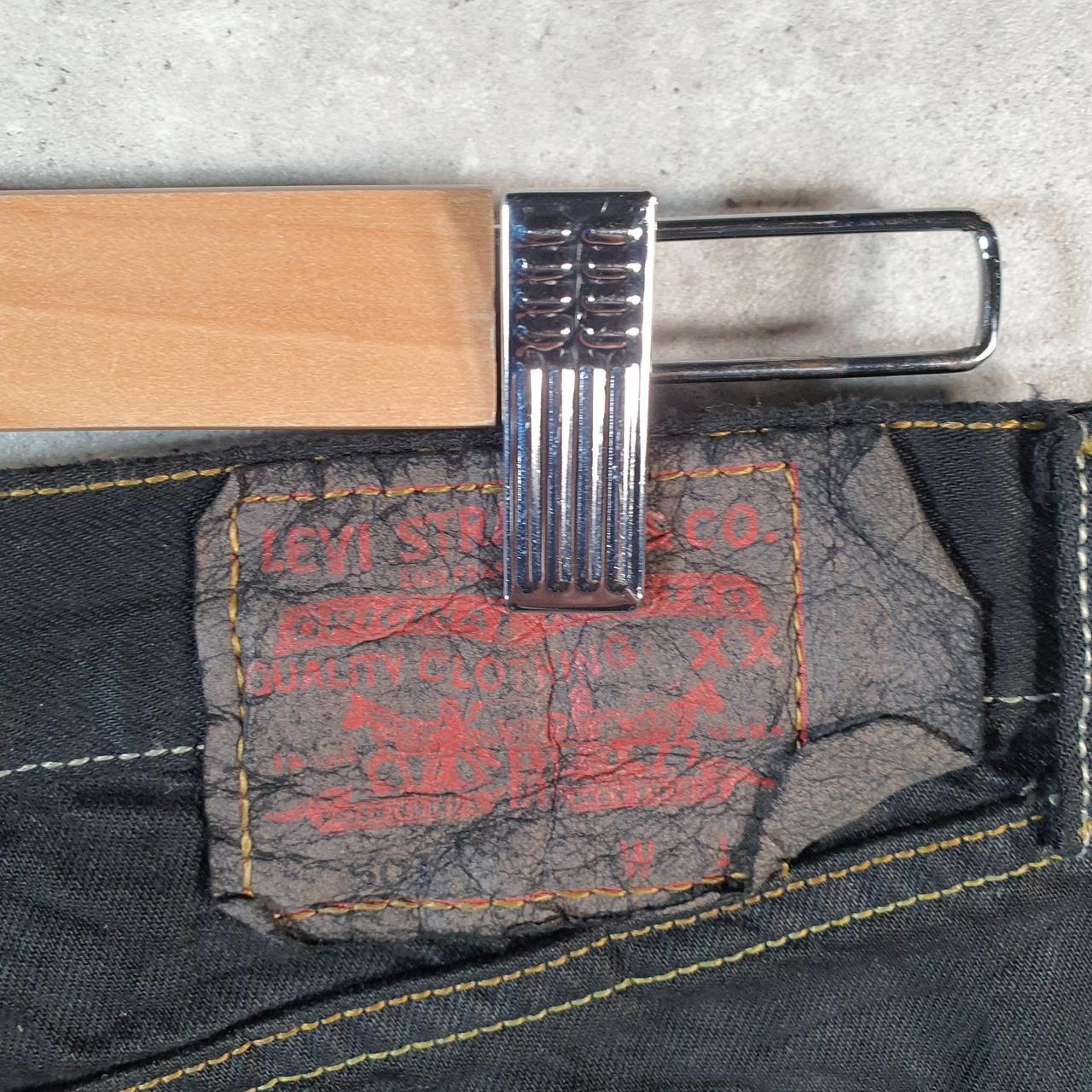 Vintage Levi’s Cut Off Baggy Shorts Jorts Cargo Womens W28 Black Relaxed Denim A4212