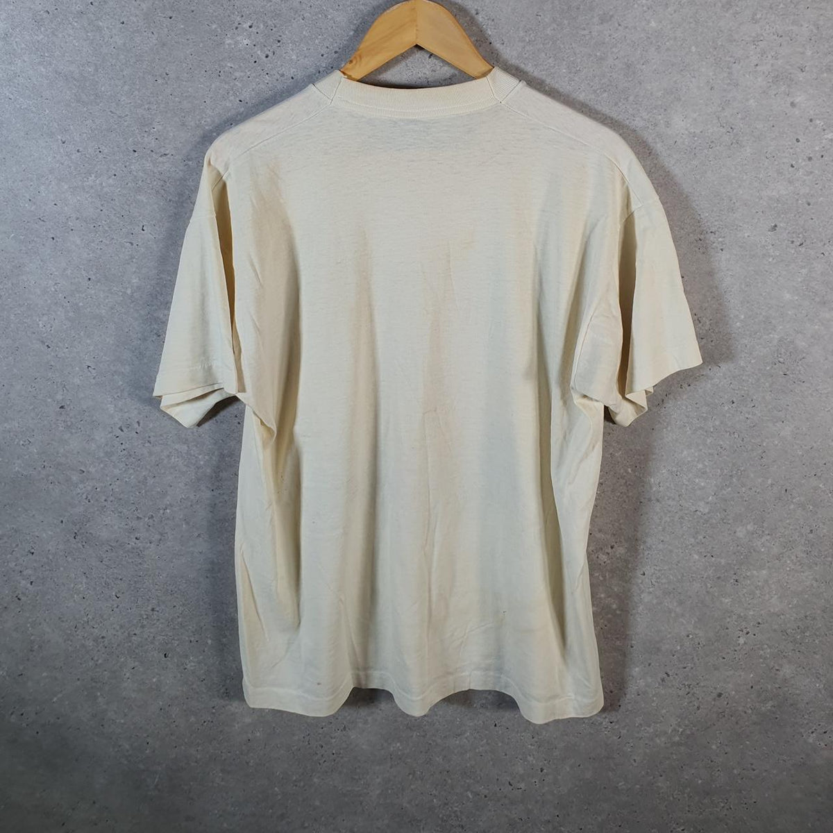 Vintage Fruit of the Loom Best Jammin Norfolk Basketball YMCA USA Single Stitch T Shirt Men’s XL Beige Big Fish Vintage